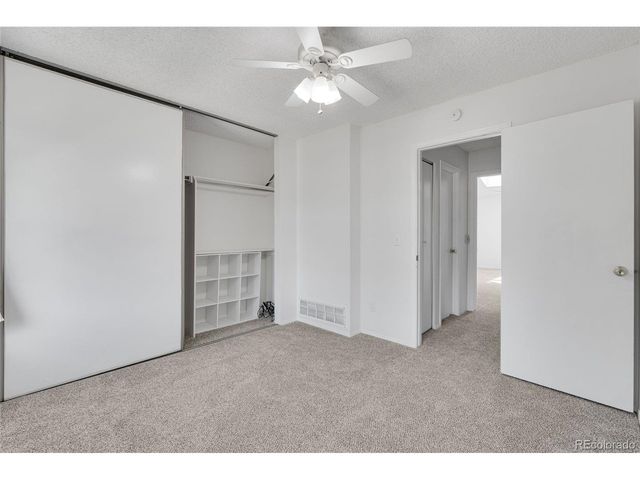 6712 S Holland Way, Littleton, CO 80128