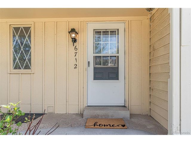 6712 S Holland Way, Littleton, CO 80128