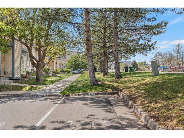 6712 S Holland Way, Littleton, CO 80128