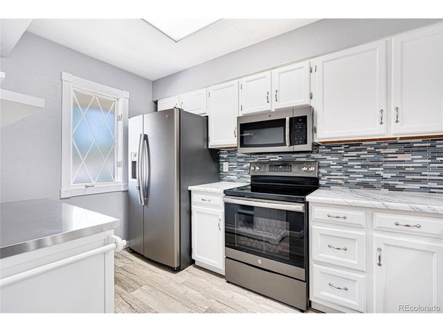 6712 S Holland Way, Littleton, CO 80128