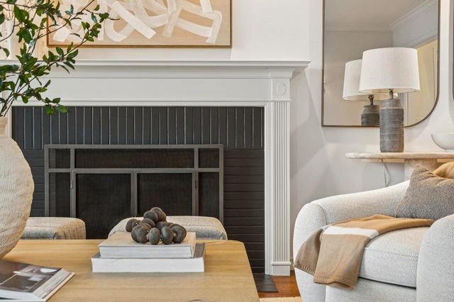 3938 3938 Oakmore Rd, Oakland, CA 94602