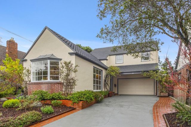 3938 3938 Oakmore Rd, Oakland, CA 94602