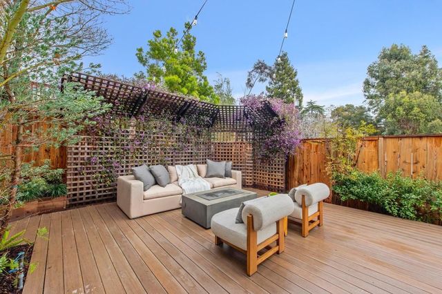 3938 3938 Oakmore Rd, Oakland, CA 94602