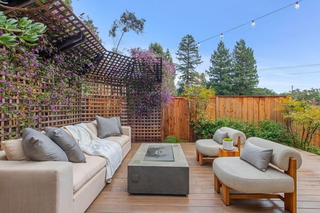 3938 3938 Oakmore Rd, Oakland, CA 94602