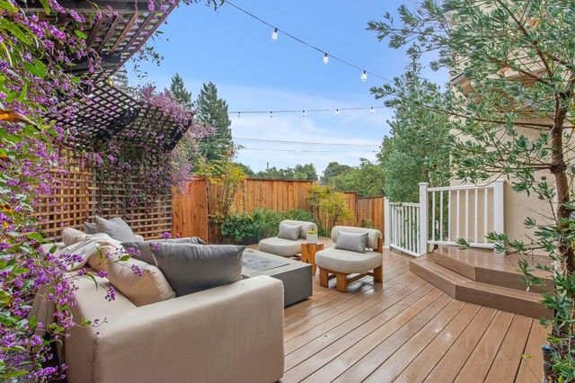 3938 3938 Oakmore Rd, Oakland, CA 94602