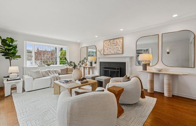 3938 3938 Oakmore Rd, Oakland, CA 94602