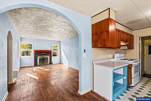 5150 SW Blueberry Dr, Corvallis, OR 97333