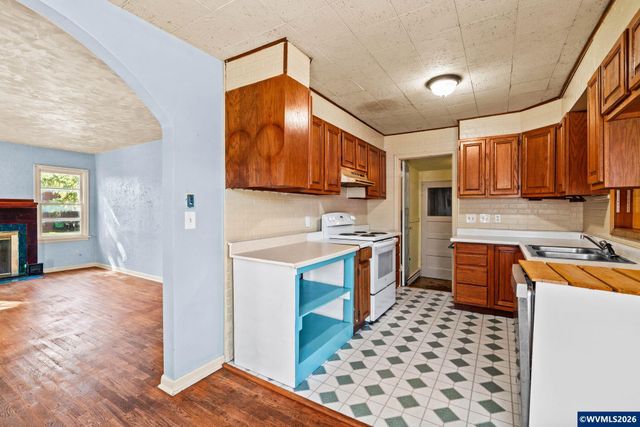 5150 SW Blueberry Dr, Corvallis, OR 97333