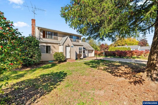 5150 SW Blueberry Dr, Corvallis, OR 97333