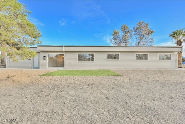 730 West Calvada Boulevard, Pahrump, NV 89048