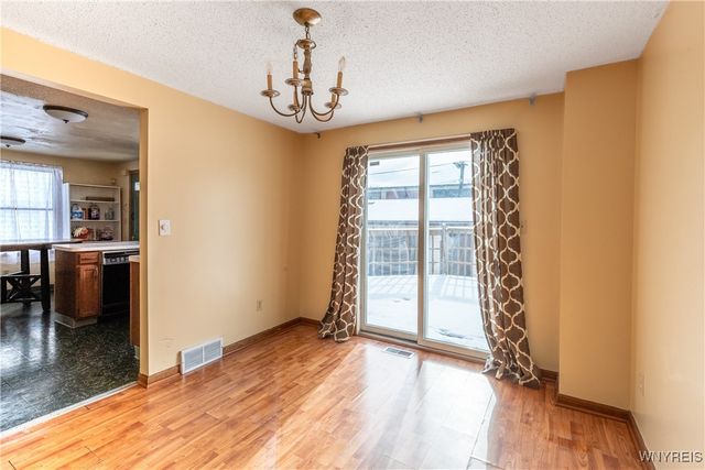 47 John Paul Ct Court, Buffalo, NY 14206