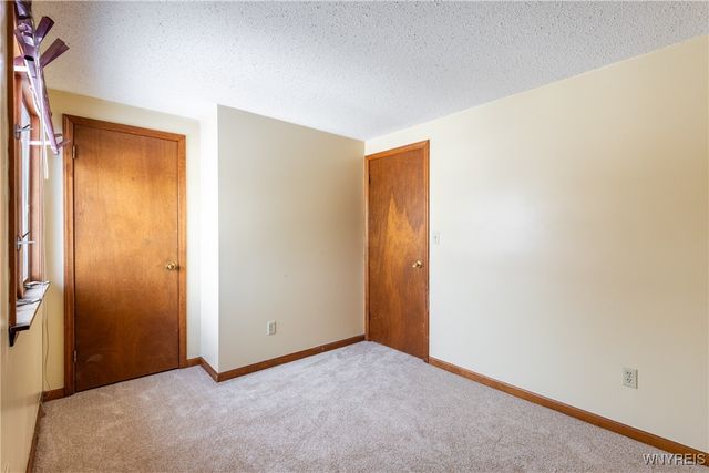 47 John Paul Ct Court, Buffalo, NY 14206