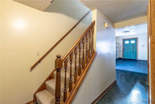 47 John Paul Ct Court, Buffalo, NY 14206