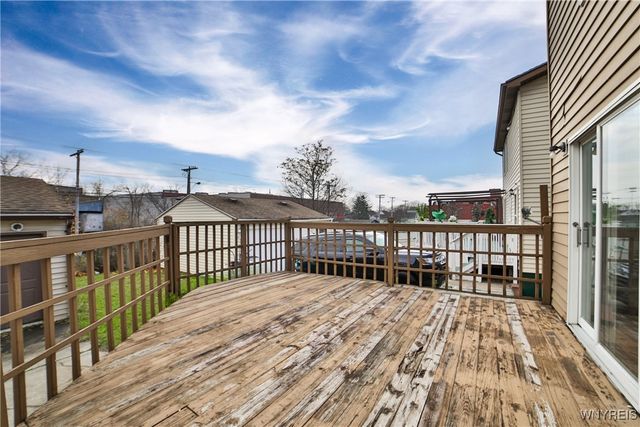 47 John Paul Ct Court, Buffalo, NY 14206