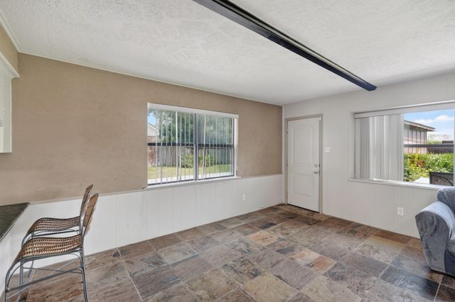 9810 Halliford Drive, Houston, TX 77031