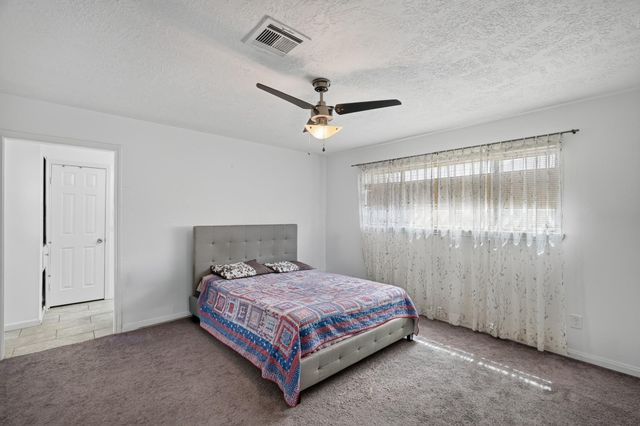 9810 Halliford Drive, Houston, TX 77031