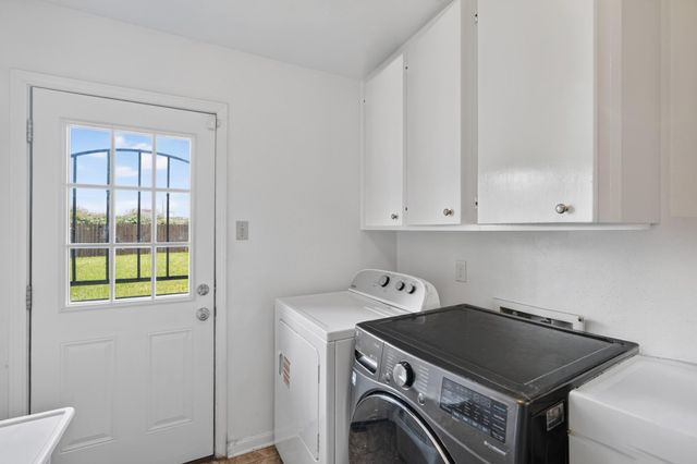 9810 Halliford Drive, Houston, TX 77031
