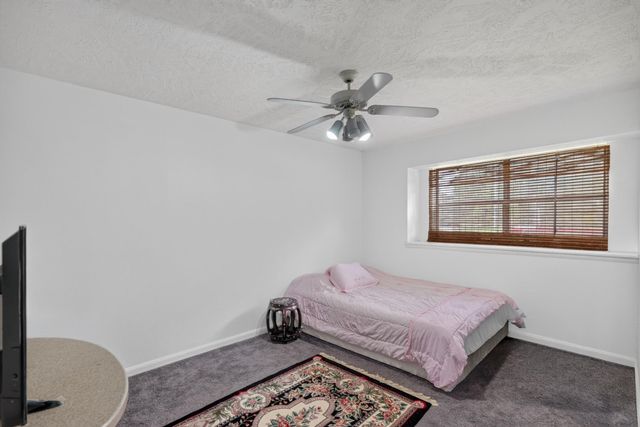 9810 Halliford Drive, Houston, TX 77031