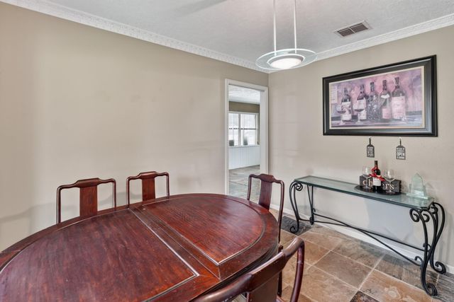 9810 Halliford Drive, Houston, TX 77031