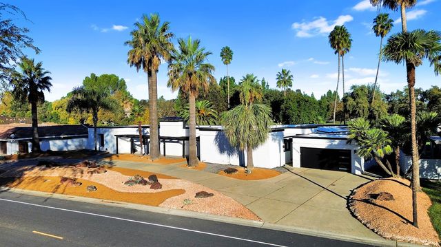 44366 Clubhouse Dr, El Macero, CA 95618