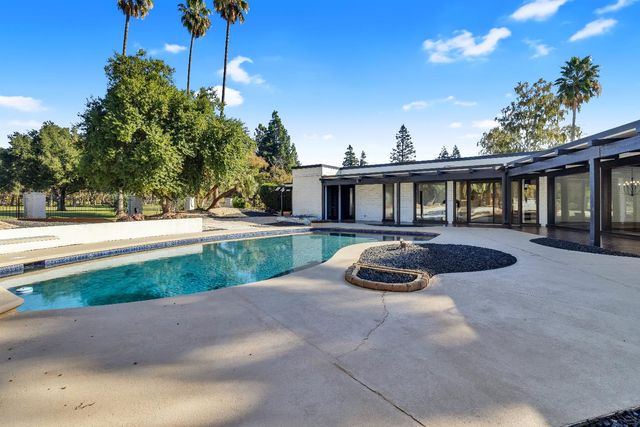 44366 Clubhouse Dr, El Macero, CA 95618