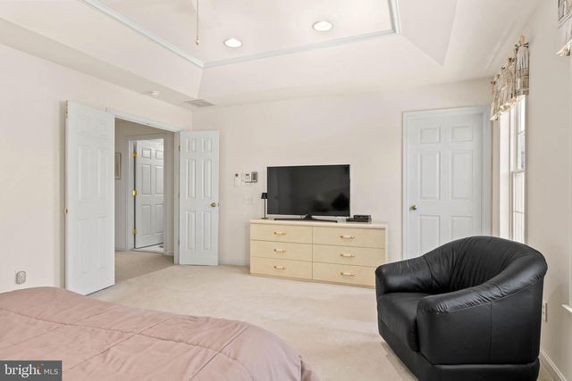 10 ALMOND CT, Lafayette Hill, PA 19444