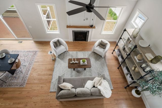4 Narragansett Dr, West Bridgewater, MA 02379