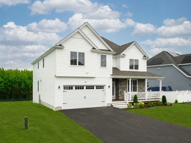4 Narragansett Dr, West Bridgewater, MA 02379