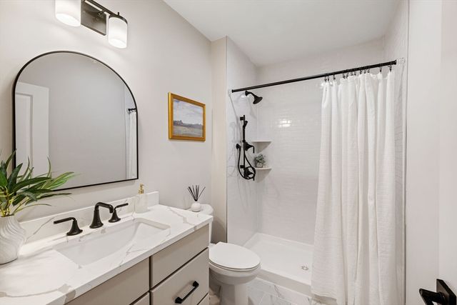 4 Narragansett Dr, West Bridgewater, MA 02379