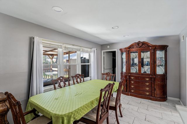 3339 S PERKINS RD, Memphis, TN 38118