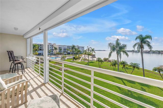 6001 BAHIA DEL MAR CIRCLE 328, St Petersburg, FL 33715