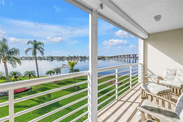 6001 BAHIA DEL MAR CIRCLE 328, St Petersburg, FL 33715
