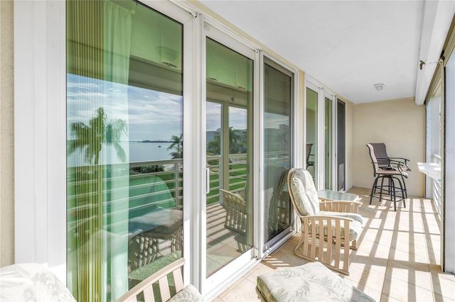 6001 BAHIA DEL MAR CIRCLE 328, St Petersburg, FL 33715