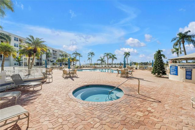 6001 BAHIA DEL MAR CIRCLE 328, St Petersburg, FL 33715