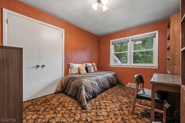 3 Shelley Ter, West Orange Twp., NJ 07052