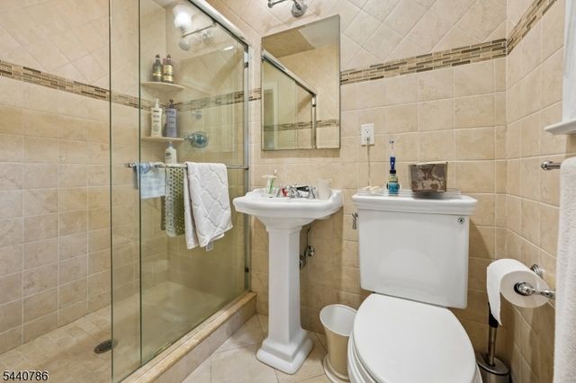 3 Shelley Ter, West Orange Twp., NJ 07052