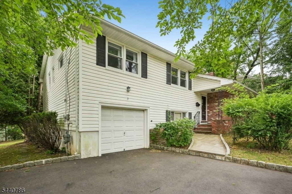 3 Shelley Ter, West Orange Twp., NJ 07052 — photo 2