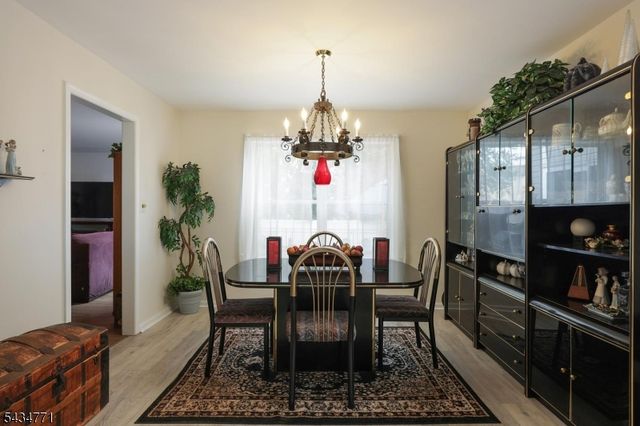 9 Lane Rd, Hillsborough Twp., NJ 08844