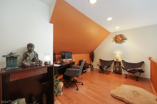 9 Lane Rd, Hillsborough Twp., NJ 08844