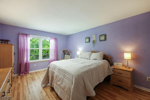 9 Lane Rd, Hillsborough Twp., NJ 08844