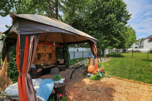 9 Lane Rd, Hillsborough Twp., NJ 08844