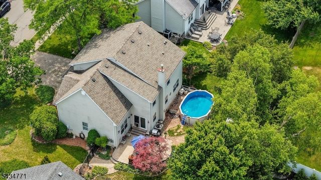 9 Lane Rd, Hillsborough Twp., NJ 08844