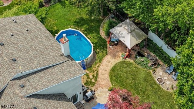 9 Lane Rd, Hillsborough Twp., NJ 08844