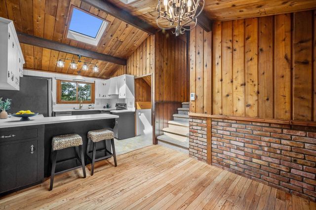126 E Oak Crest DRIVE, Wales, WI 53183