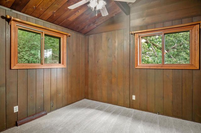 126 E Oak Crest DRIVE, Wales, WI 53183
