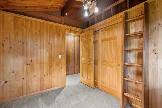 126 E Oak Crest DRIVE, Wales, WI 53183