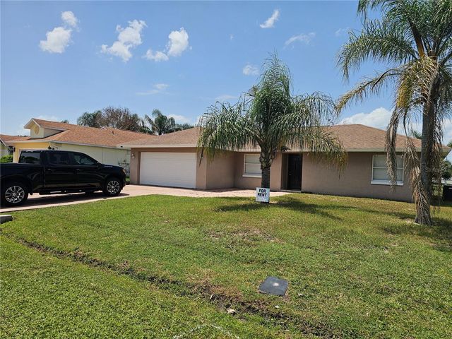 102 WHITEHALL WAY, Kissimmee, FL 34758