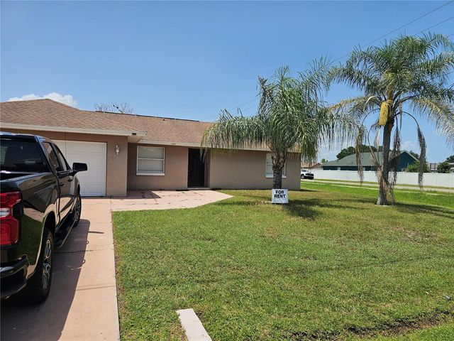 102 WHITEHALL WAY, Kissimmee, FL 34758