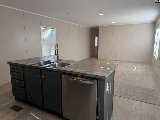 654 Quaker Road, Newberry, SC 29108