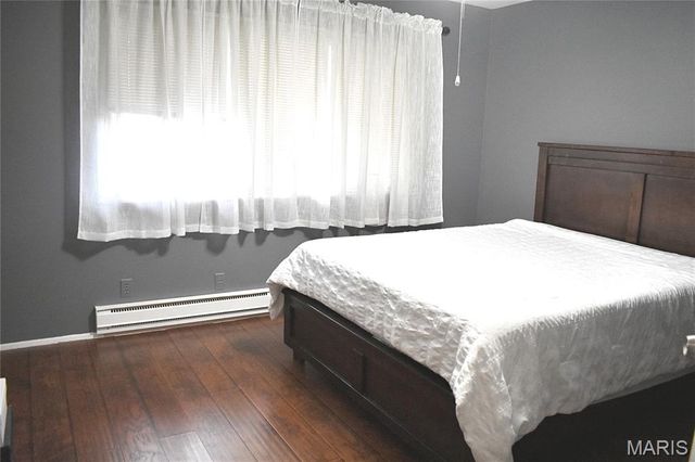 9038 Villaridge Court, St Louis, MO 63123